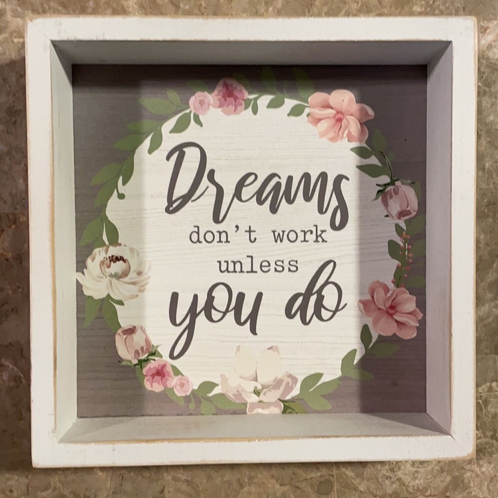 Dreams Sign - Picture 2 of 4